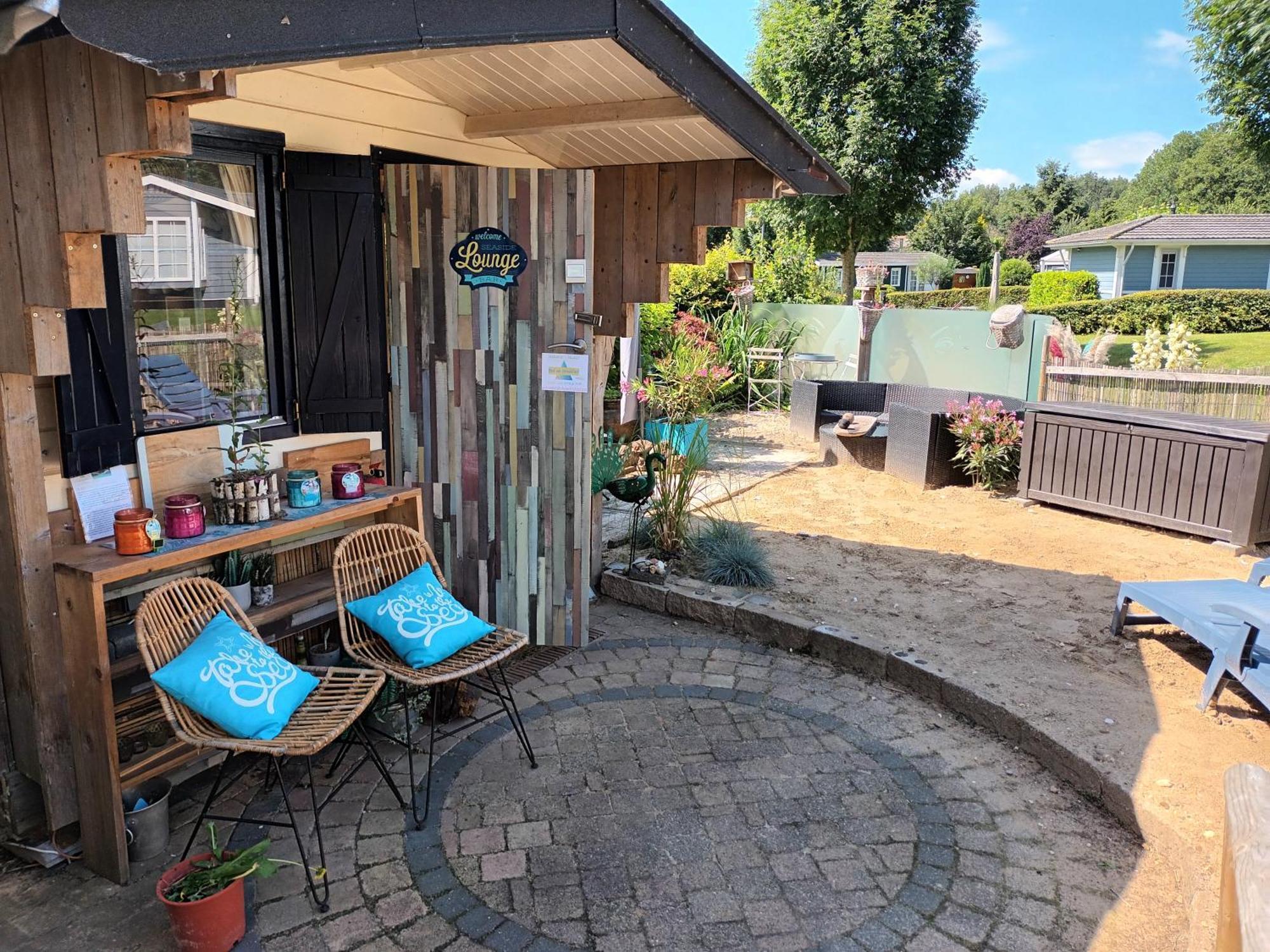 Naturistenlogement Op Flevonatuur Bed & Breakfast Zeewolde Exterior photo